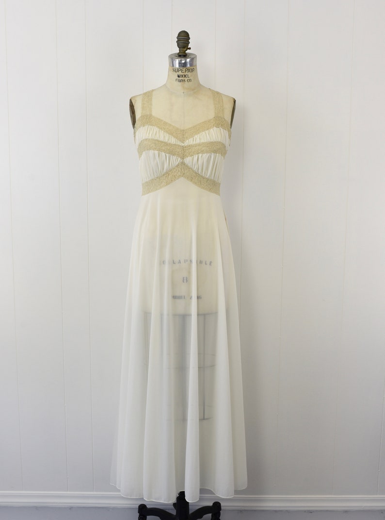 1950s White Nylon & Ecru Lace Nightgown image 2