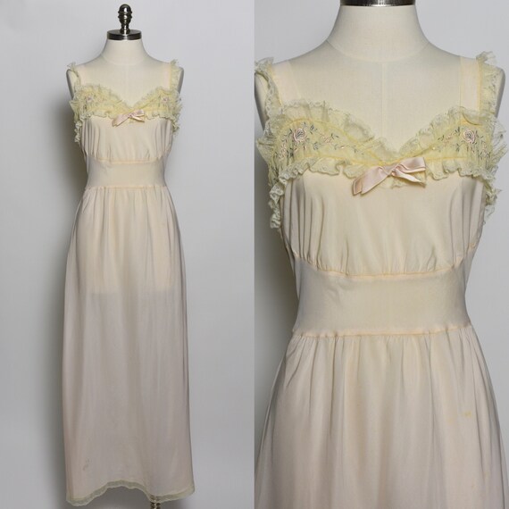 1950's Pink Barbizon Nightgown Lingerie