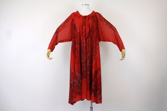 1970s Red Feather Print French Dress
