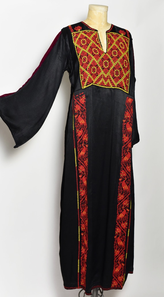 tatreez dress
