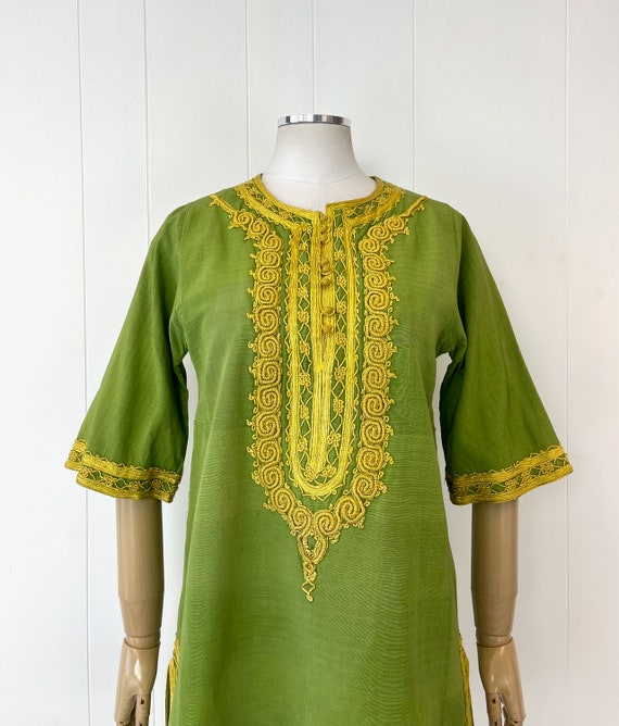 1960s/1970s Green Yellow Embroidered Grosgrain Wo… - image 2