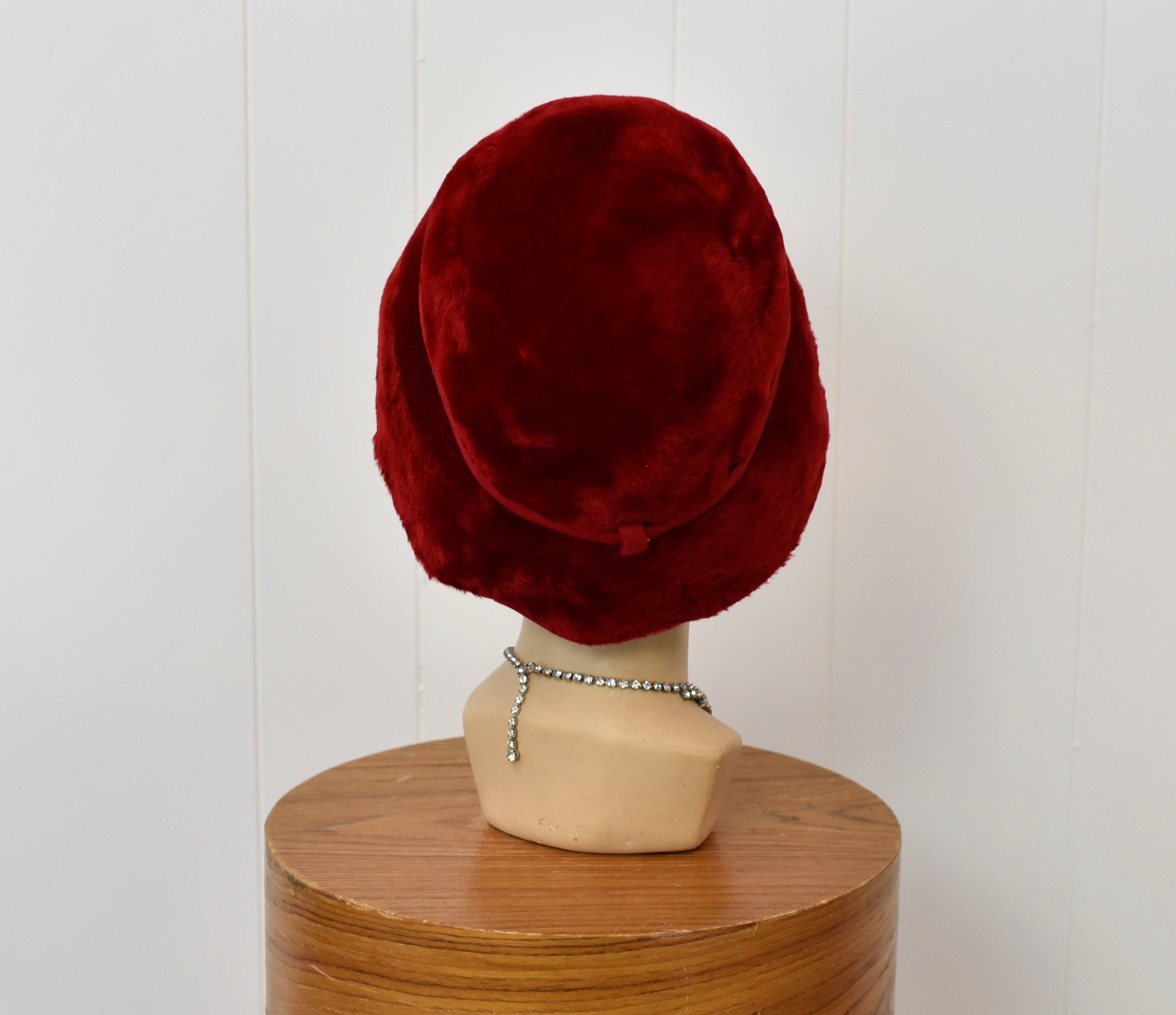 1960s Red Saks Fifth Avenue Faux Fur Tie Bucket Hat - Etsy