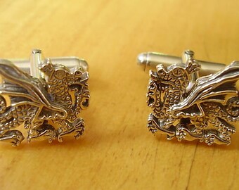 Contrastados Plata galés Dragón Cufflinks Gemelos de dragón galés de plata esterlina.