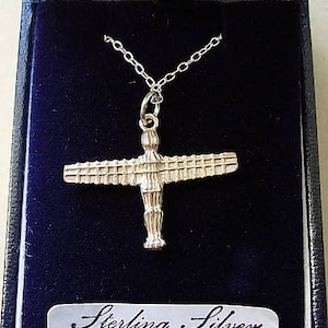 Stonehenge Sterling Silver Pendant With 18