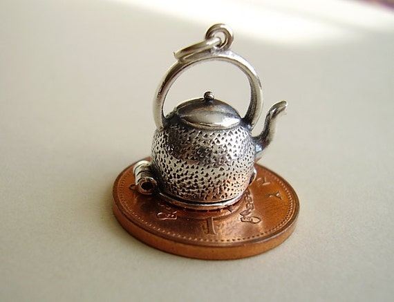 Tea Pot Charm with Lid that Opens and Closes Sterling Silver Tea Pot Charm with Lid that Opens and Closes Sterling Silver