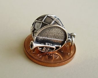 Opening Big Band Drum - Waltzing Couple Sterling Silver charm