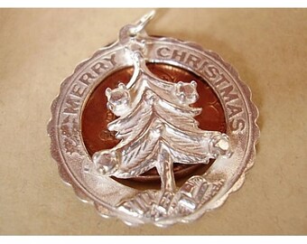 Vintage Griffith "Merry Christmas" XMAS Holiday Star Tree Sterling Charm NOS 