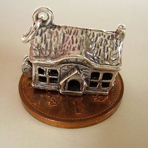 Sterling Silver Large Cottage - Bed Opening Charm