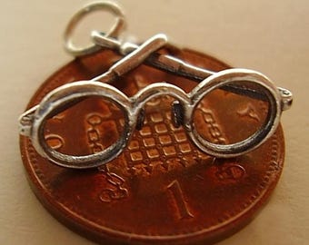 Sterling Silver Spectacles Glasses Charm