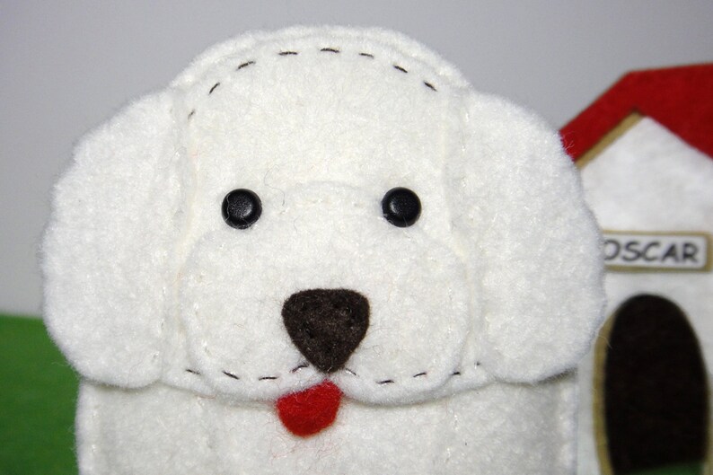 Easy to sew felt PDF pattern. DIY Oscar the Poodle & Kennel, finger puppet or ornament. image 3