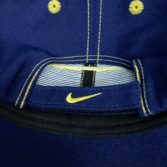 vintage Nike university of Michigan Wolverines sn… - image 6