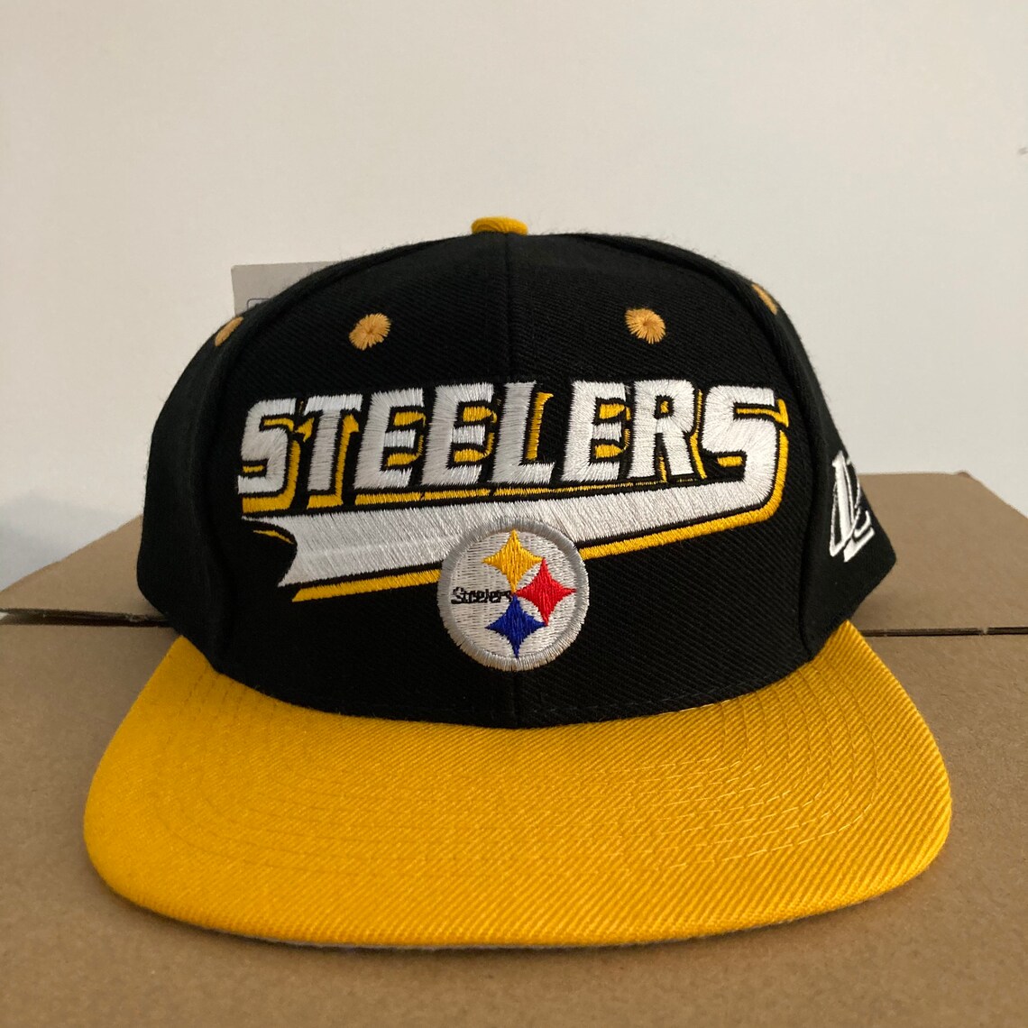 Vintage NWT pittsburgh steelers snapback hat cap 90s