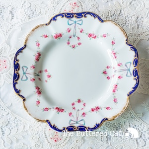 Antique English luncheon or salad plate, hand-decorated ribbon bows, rose swags