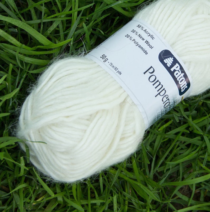 White 02 Heathered Colours Singles Aran Yarn Patons Pompero