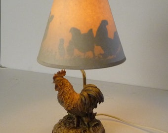 chicken wire table lamp