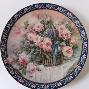 Lena Liu Ltd. Ed. China Cabinet Dresser Plate &#39;Roses&#39;  8 1/4&quot; 20.5cms