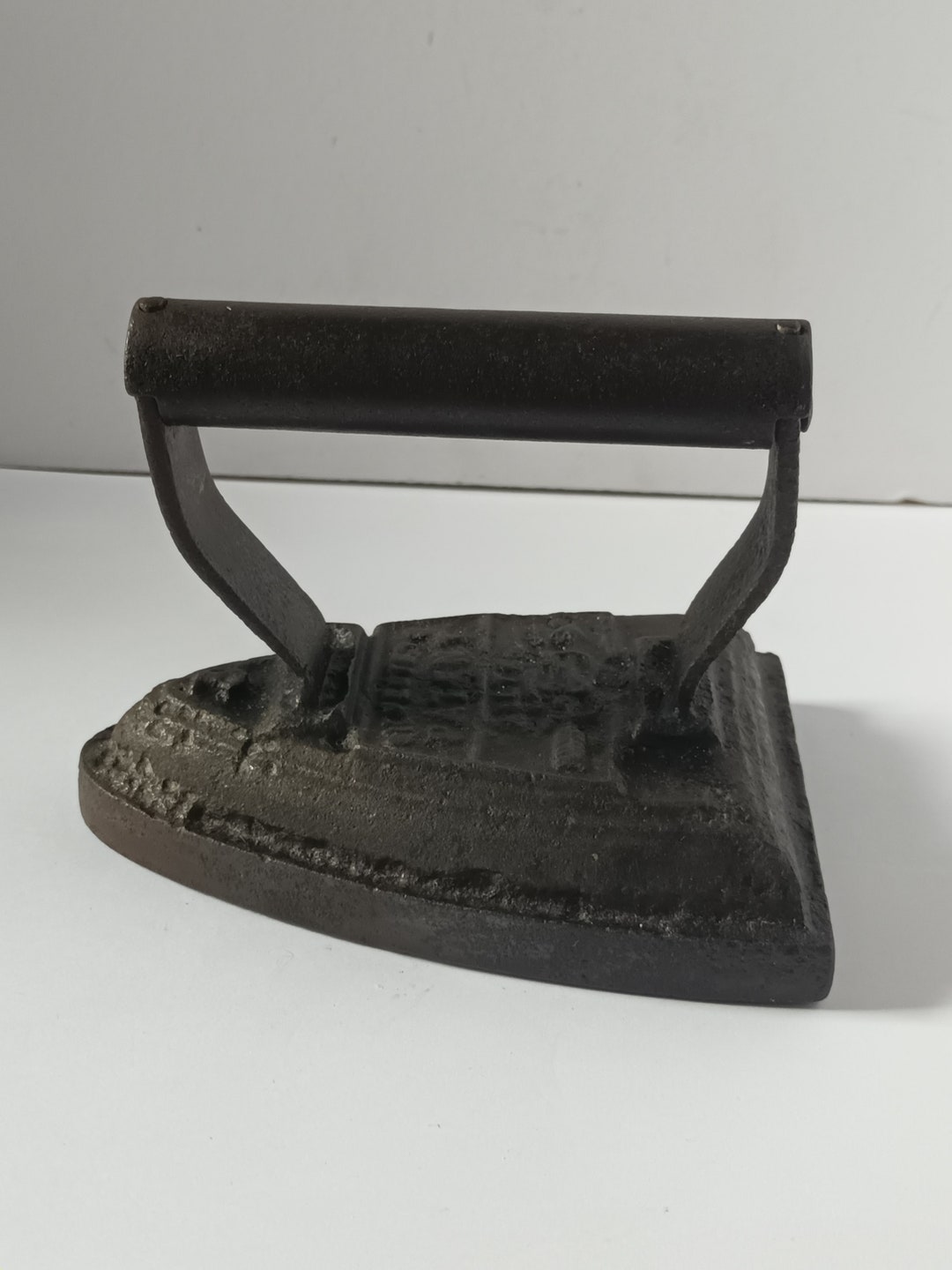 Antique Victorian Flat Iron: Salter Sylvester's Patent