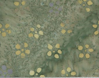 QUILTER'S BATIK Quilter's Cotton 45-inch By the Yard 100% Cotton Floral Sage Green and Tan qb-41