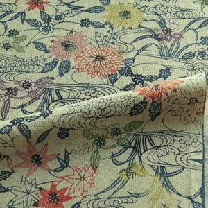 Vintage Zijden Kimonostof | Crème Bloemenbeek Patroon, Chrysant, Esdoorn, Indigo Contour | voor Quilten, Patchwork, Naaien