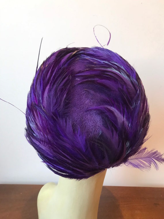 Original 1950s Royal Purple feather trimmed Julie… - image 4