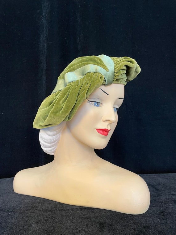 50s does 30s moss green velvet and satin tilt hat - image 2