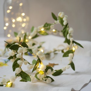 Mistletoe Fairy Lights | Pre-lit Mistletoe | Christmas Lights | Battery String Lights | Winter Wedding Decorations