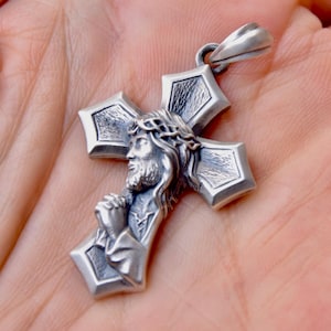 Jesus Christ Cross Sterling Silver 925 Praying Lord Christian Religious Necklace Crucifix Pendant Handmade Jewellery