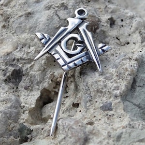 Spilla massonica in argento sterling 925 con simbolo G e compasso quadrato, fatta a mano, spilla da cravatta