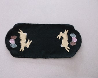 Bunny Hop mini table runner