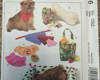 McCalls M5016 - Vintage Pet Accessories Sewing Pattern - 2005 Uncut FF