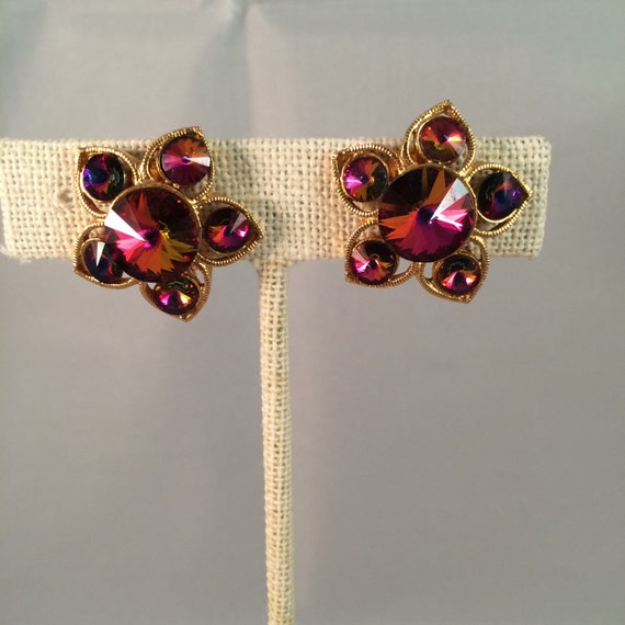 Coro Vintage Flower Gold and Red Clip On Earrings - image 1