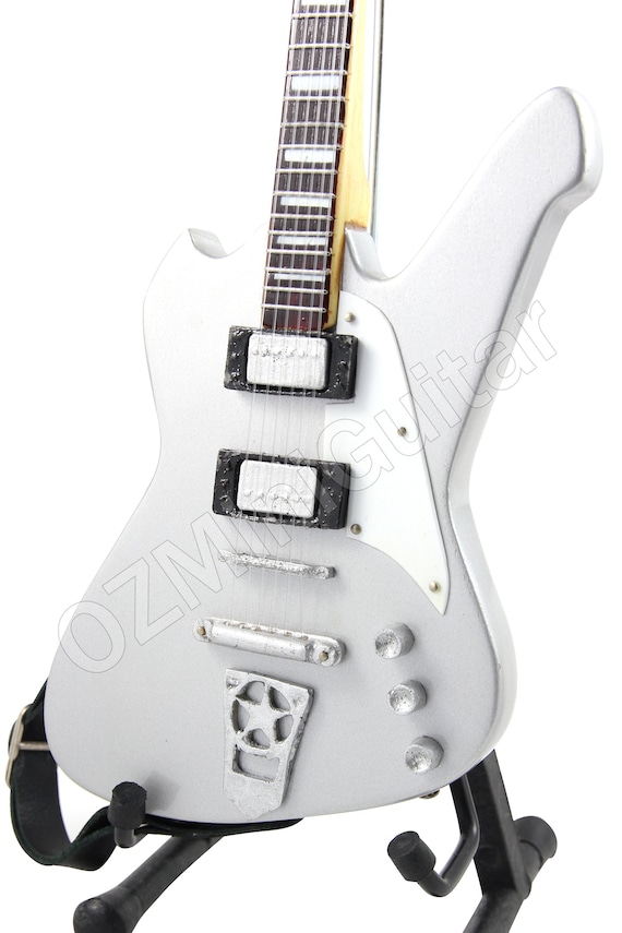 Guitare Miniature Style Cracked Mirror Paul Stanley De KISS