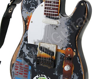 Guitarra en miniatura Joe Strummer THE CLASH
