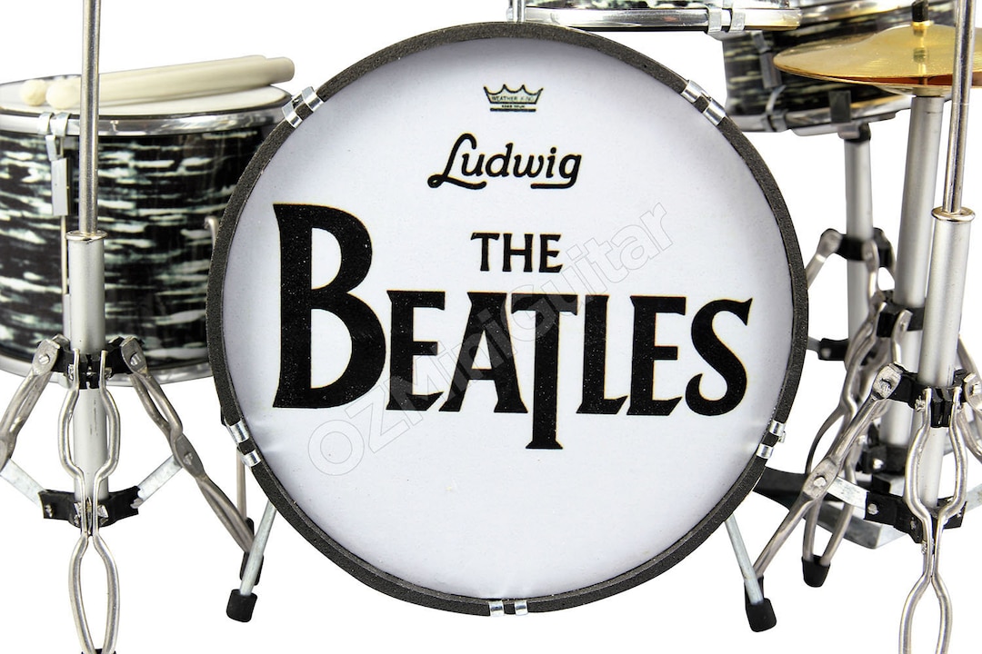 ビートルズ  TheBeatles  ミニチュア　ドラムセット ビートルズ TheBeatles ミニチュア ドラムセット - メルカリ