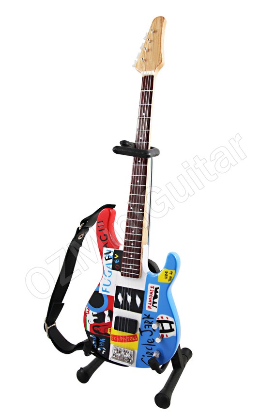 FLEABASS MODEL32 レッド・ホット・チリ・ペッパーズ Flea FLEABASS