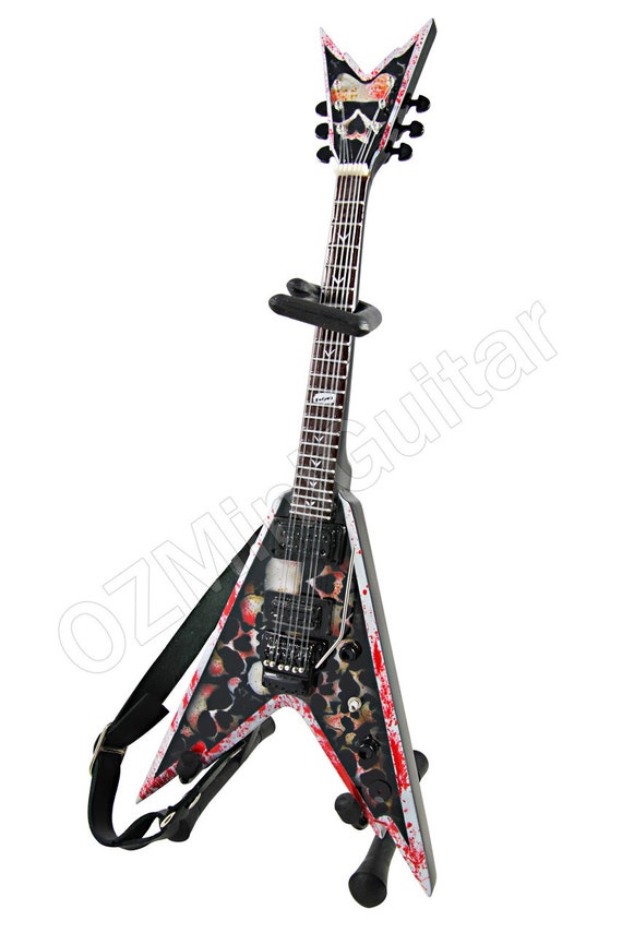 Miniature Guitar Dime USA Razorback V Skull - Etsy