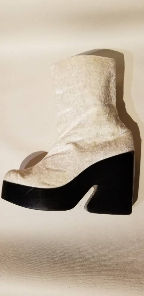 70s Sbicca platform booties