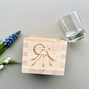 Caja de madera para sake personalizada y vaso de cristal: vaso Masu tradicional personalizable para amantes del sake: una idea de regalo japonesa única