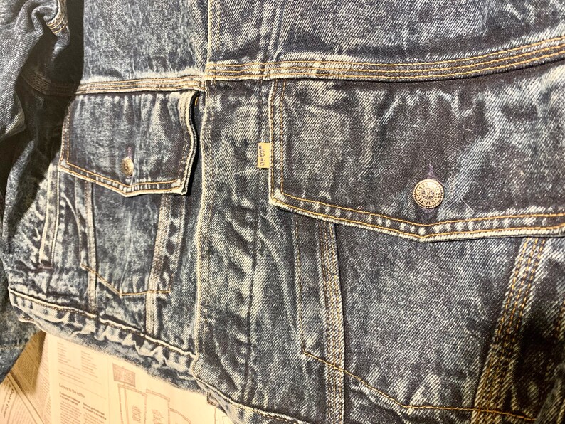 Vintage 80/'s LEVI/'S Dark Blue Acid Stone Wash Denim Jean Jacket
