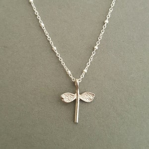 Dragonfly Necklace Sterling Silver Dragonfly Dragonfly Jewelry Dragonfly Charm Necklace Dragonfly Pendant Insect Jewelry Nature Jewelry