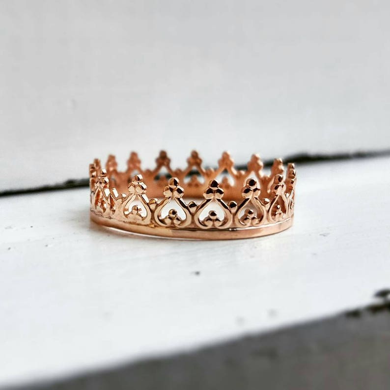 Anillo de corona, anillo de corona de oro rosa, anillo de tiara, anillo de princesa, anillo minimalista de corona, anillo midi, anillo de corona de princesa, anillo de damas de honor imagen 3