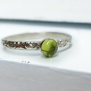 Green peridot ring, Peridot stacking ring ,August birthstone jewelry, August birthstone ring image 1