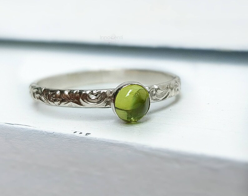 Green peridot ring, Peridot stacking ring ,August birthstone jewelry, August birthstone ring image 1