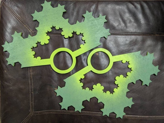 Koch Curve Fractal Wooden Laser cut Practice Flow Fans