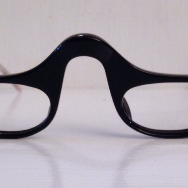 Vintage cat eye frame. 1950's. Aluminum temples. Mad Men. Hipster. Rockabilly. Mid Century Modern.