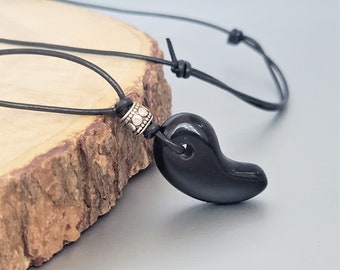 Black Agate, Magatama necklace, Japanese Talisman, Protection stone, Unisex necklace, magatama stone, heal stone jewelry, Healing Gift idea