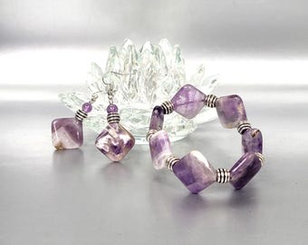 Amethyst bracelet, Earrings set, stretchy bracelet, jewelry set, dangle earrings, energy stone, Amethyst diamond, Jewelry set, gift for her,