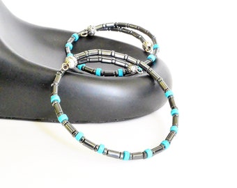 Minimalist bracelet, Turquoise Howlite, energy bracelet, beaded bangle, unisex bracelet, healing gemstone, memory wired, bangle bracelet