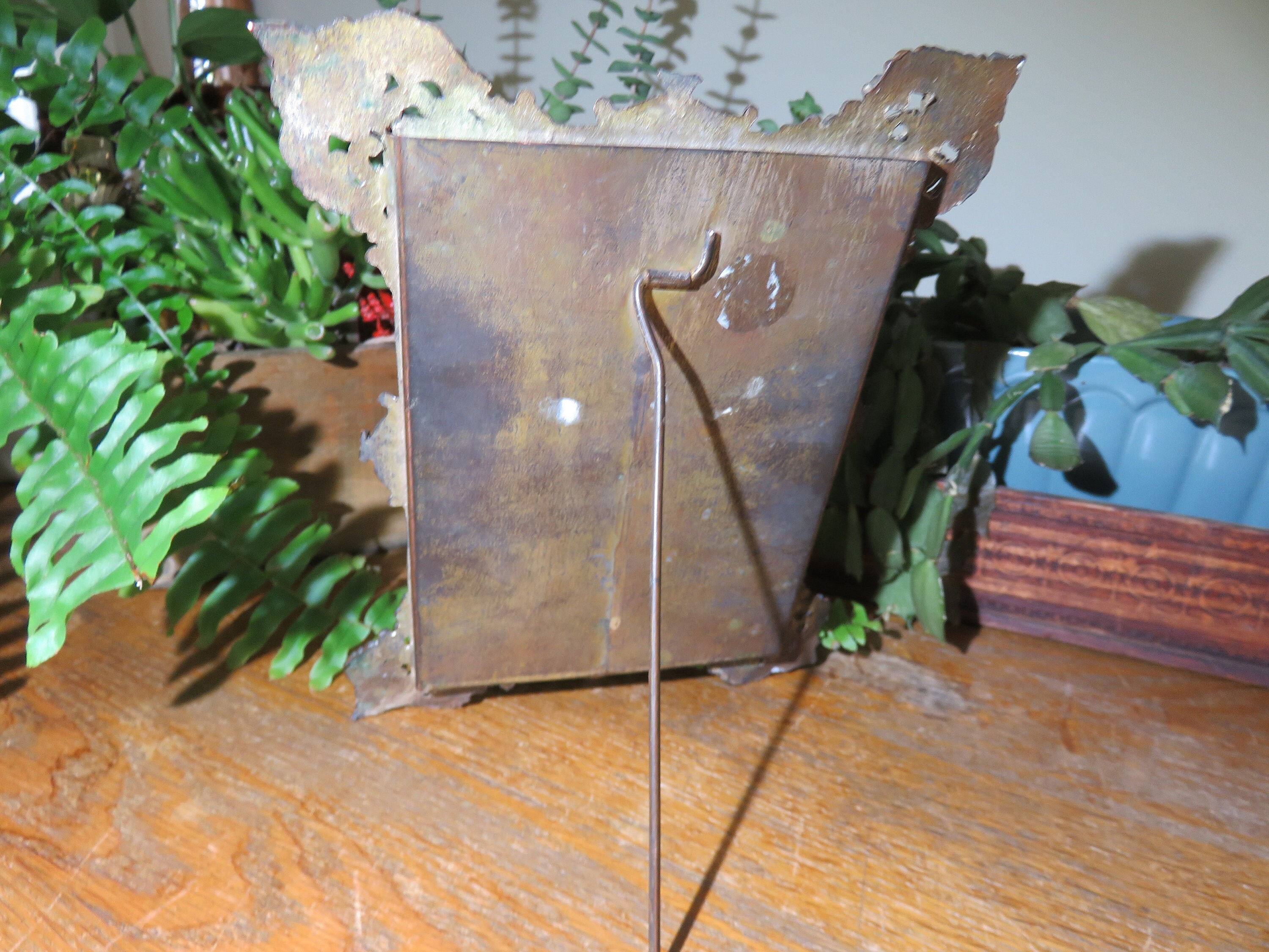 Antique Ornate Picture/photo Frame Table Easel Back Copper Colored