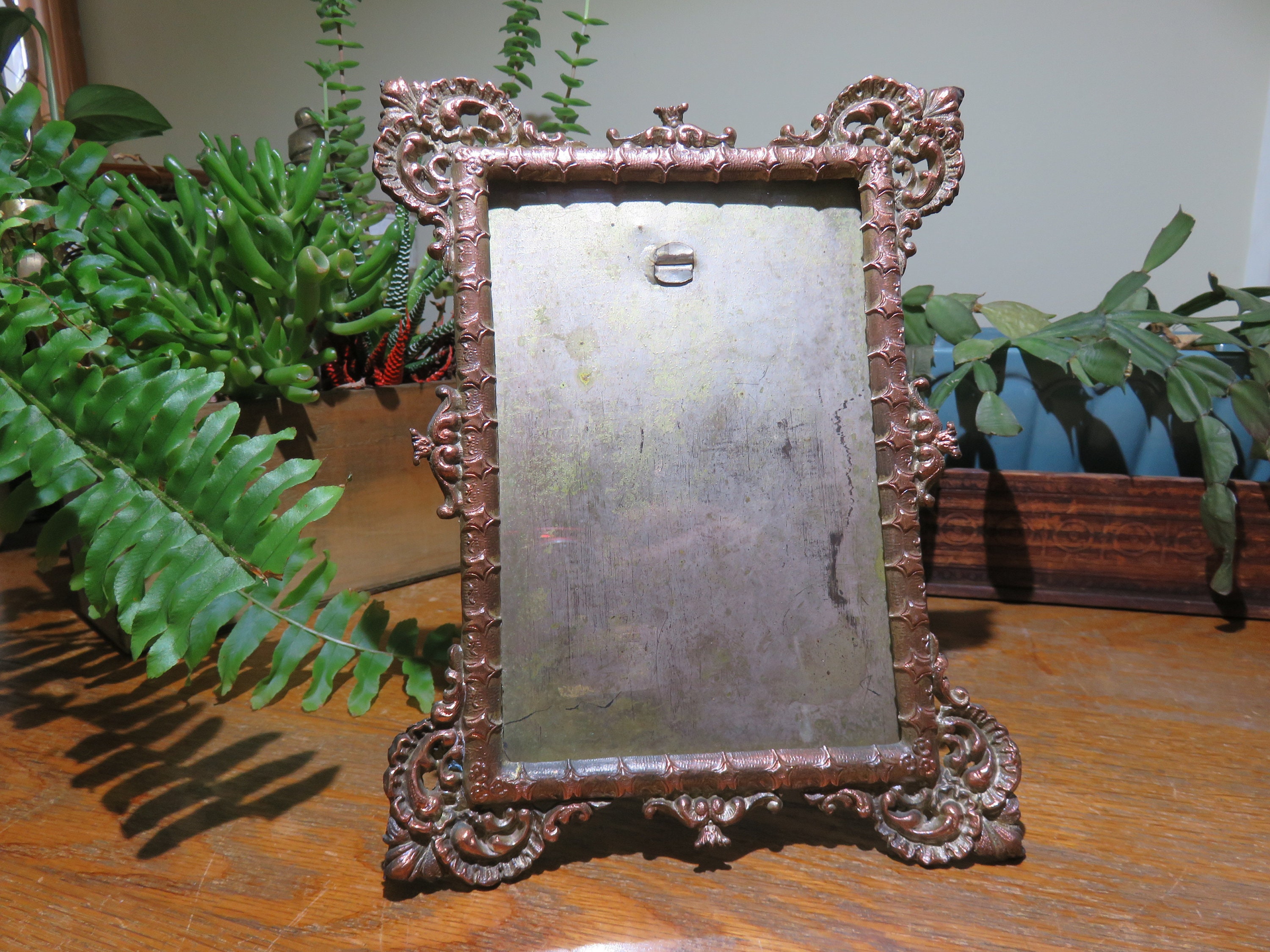 Antique Ornate Picture/photo Frame Table Easel Back Copper Colored